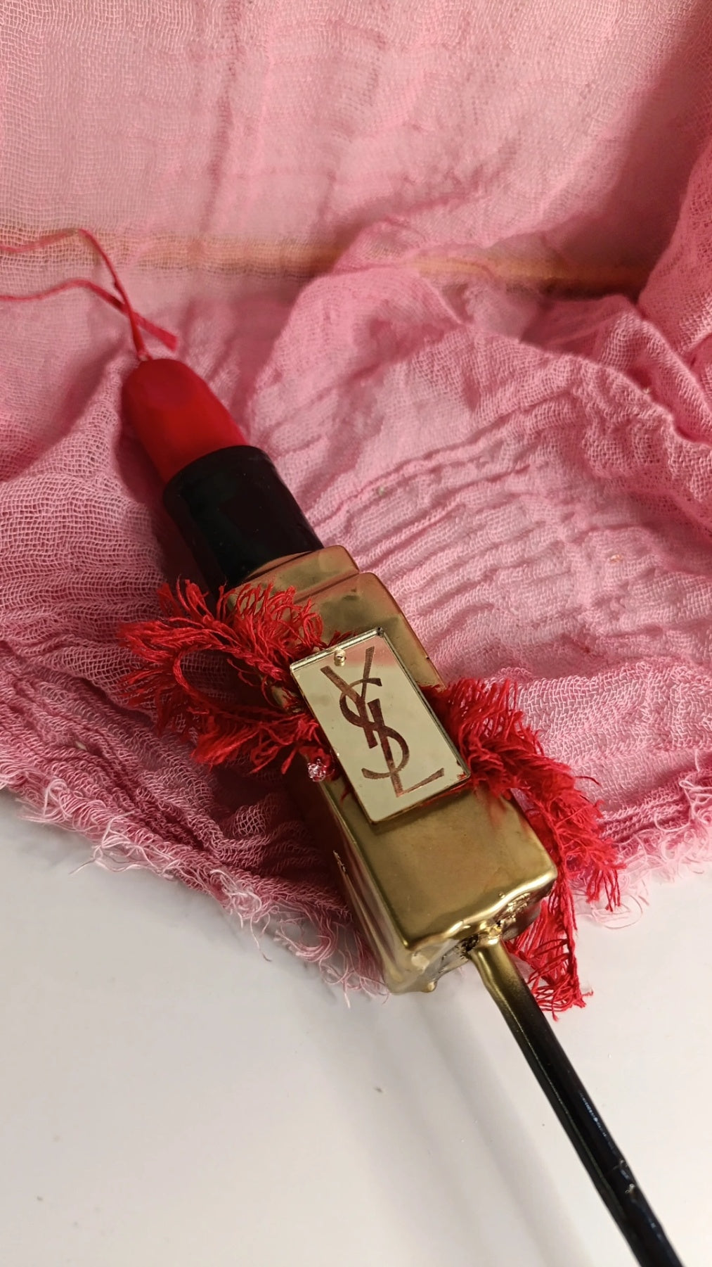 ΛΑΜΠΑΔΑ ΚΡΑΓΙΟΝ YSL KOKKINH